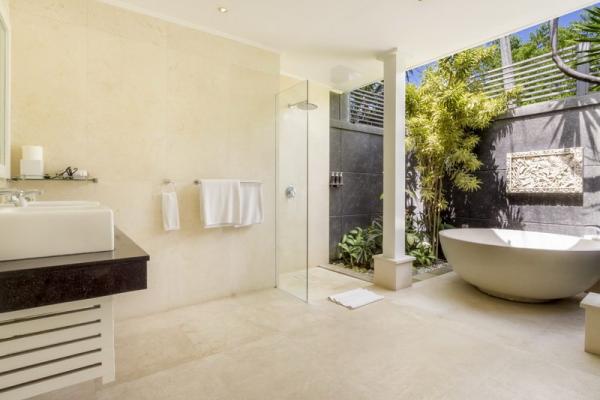 Villa Alun Bathroom (master Bedroom)