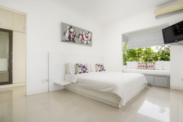 Villa Alun Guest Bedroom