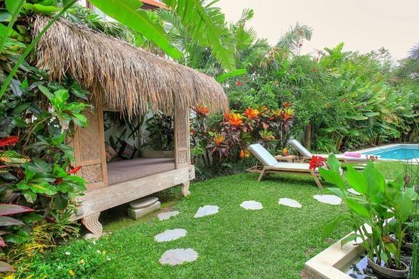 Gazebo And 2 Sun Lounge By The Pool