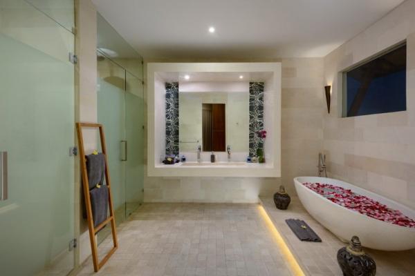 Bathroom With Bathtub