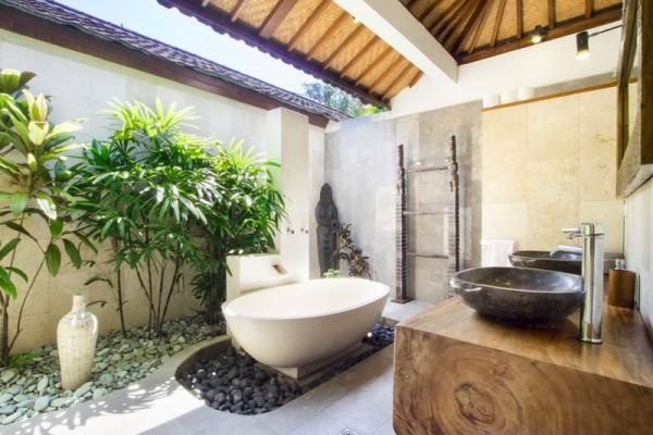 Open Air Bathroom