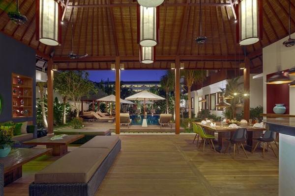 Living And Dining Area Facing To The Pool